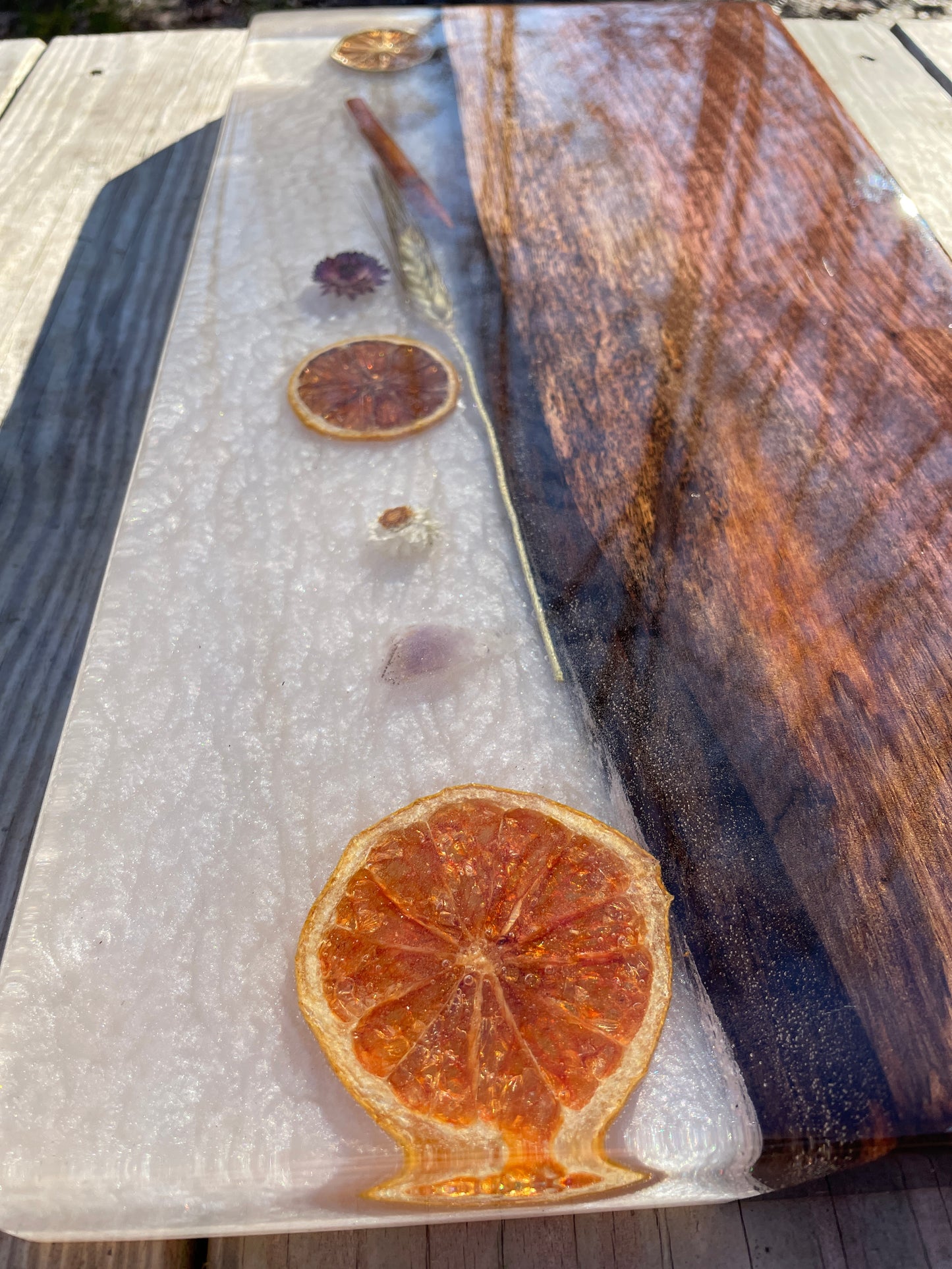 Pearl base with dried fruit and flower charcuterie board *pre-order*